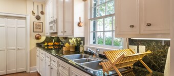 Downtown Natchez Elegant 1835 Antebellum House