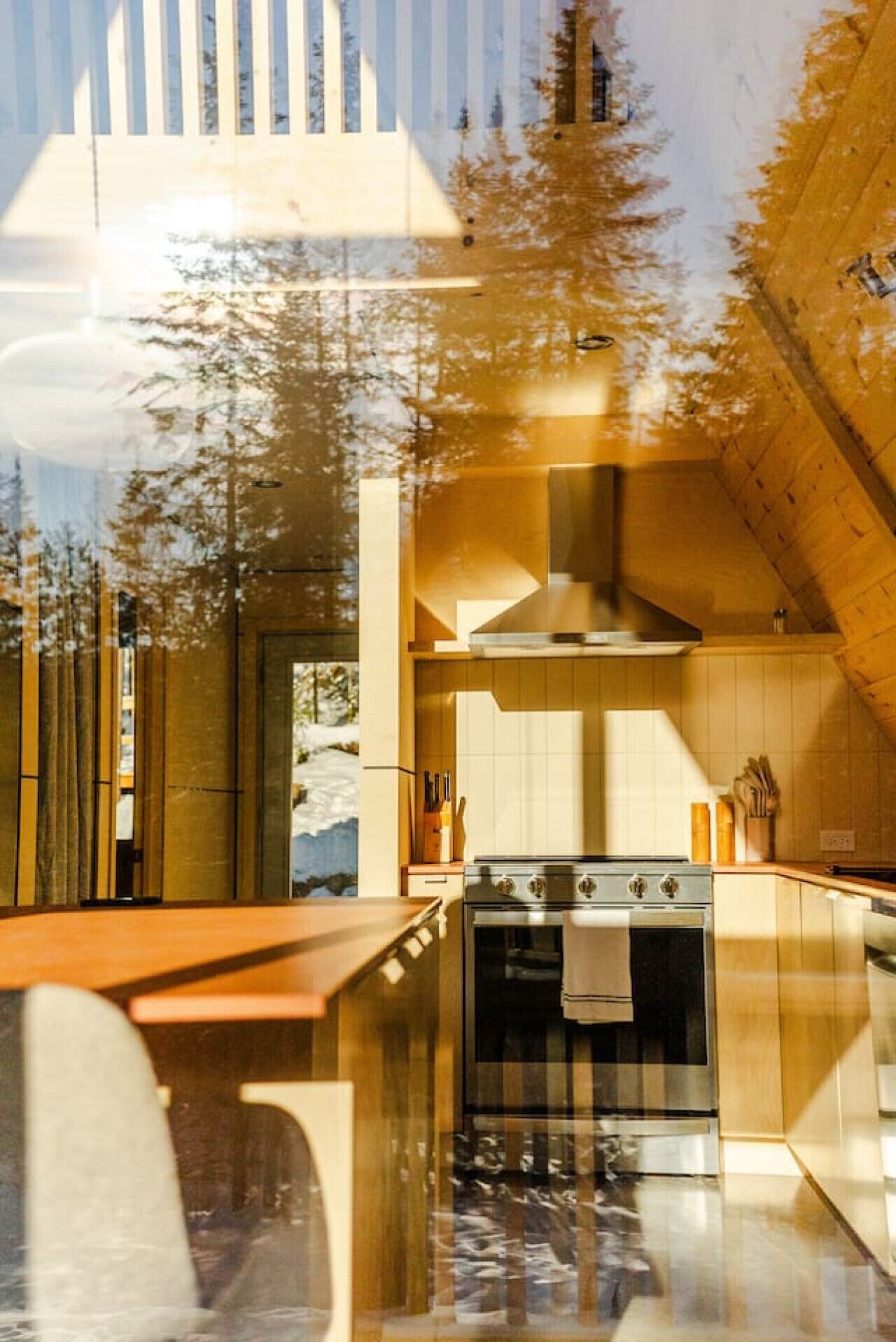 Réfrigérateur, four, plaque de cuisson, lave-vaisselle