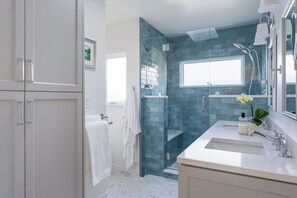Shower, towels