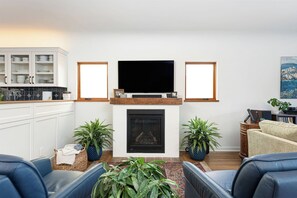 TV, stereo
