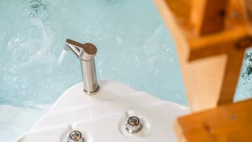 Basic Room, 1 Bedroom (Sky Room 203 (Spa/Ocean View)) | 1 bedroom, free WiFi