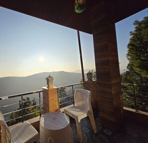 Family Suite, Balcony, Mountain View | Hill view - The Mountain Vault (Solan)
