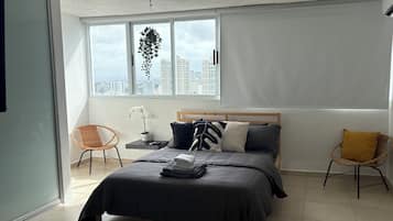 1 chambre, bureau, fer et planche à repasser, Wi-Fi gratuit