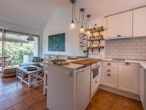 冰箱、微波炉、烤箱、茶具/咖啡用具