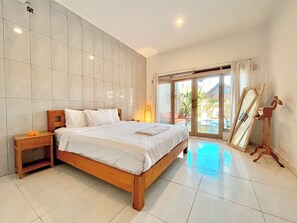 2 bedrooms, in-room safe, WiFi, bed sheets