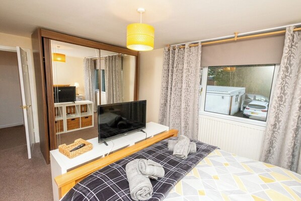 3 bedrooms, iron/ironing board, WiFi, bed sheets - Aberdeen Nest (Aberdeen City)