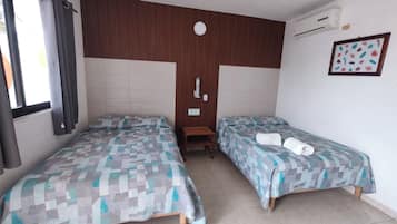 Comfort Double Room | Desk, iron/ironing board, free WiFi