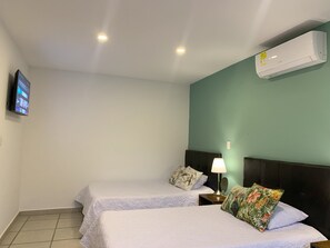 4 bedrooms, WiFi, bed sheets