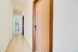 Lobby - Capital O Pusat Kota Pekanbaru Near Mall Living World Formerly Radja Homestay (Pekanbaru)