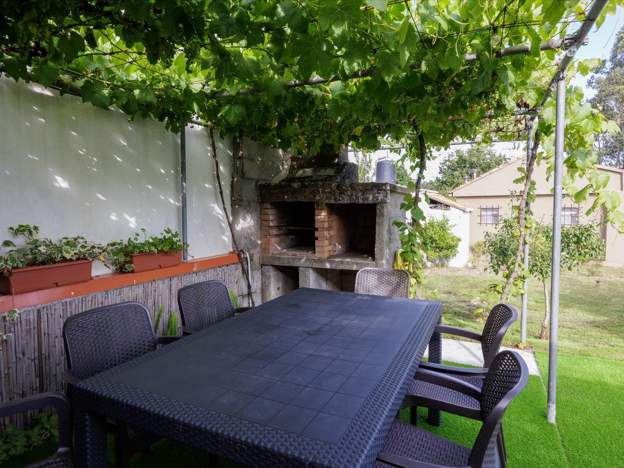 屋外ダイニングエリア