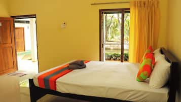 Deluxe Triple Room, Lake View | Desk, free WiFi