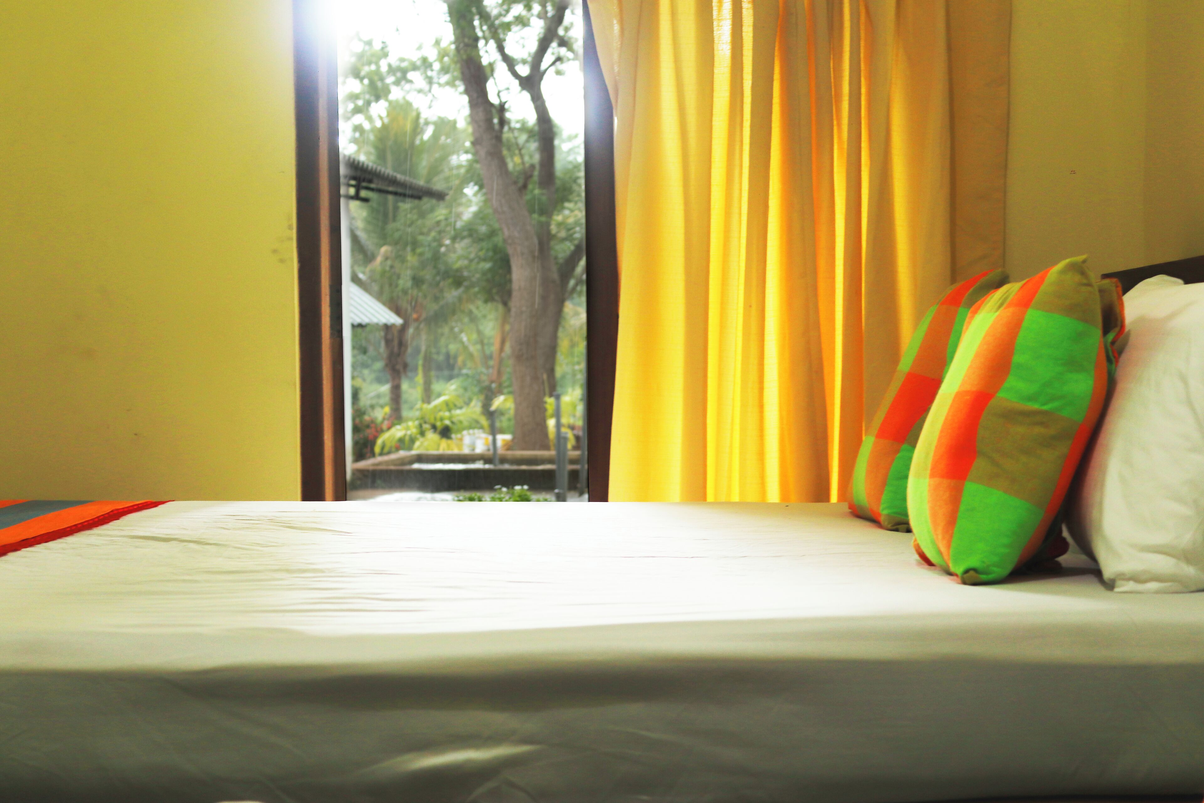 Deluxe Triple Room, Lake View | Desk, free WiFi