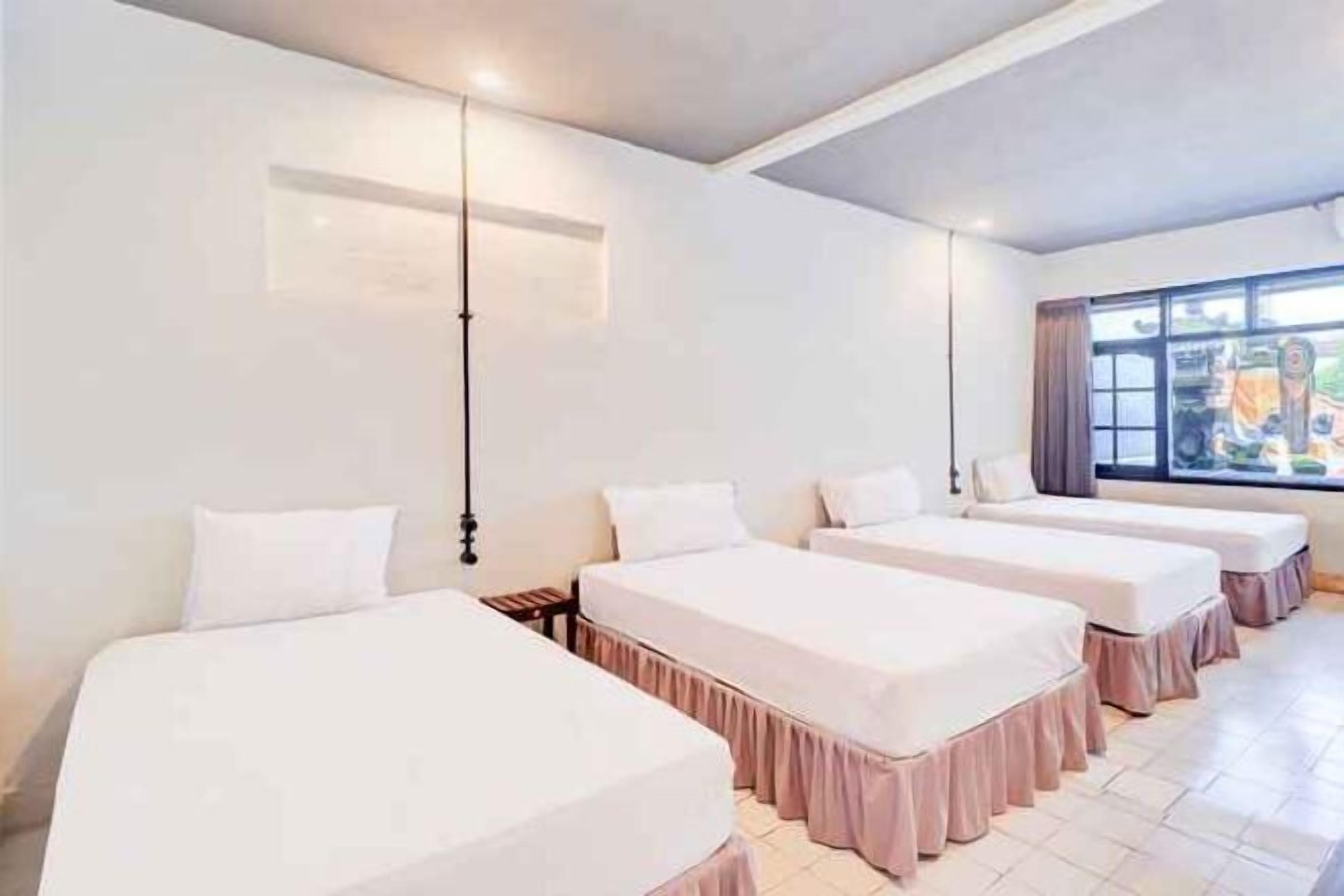 Espace de travail pour ordinateur portable, draps fournis