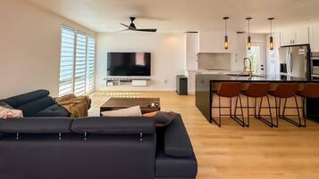 Smart TV, offices