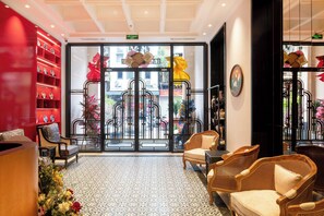 Exterior - Hanoi Bliss Hotel (Hanoi)