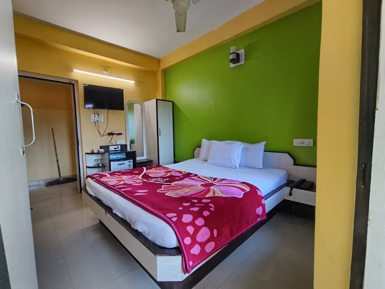 Habitación doble Deluxe | Ropa de cama hipoalergénica, wifi gratis y ropa de cama 