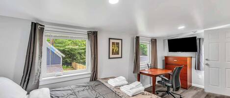 2 quartos, escrivaninha, ferros/tábuas de passar roupa, Wi-Fi