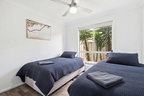 4 habitaciones y ropa de cama 