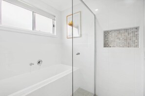 Shower, towels - The Pit Stop Tailem Bend (Tailem Bend)