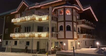 Mountain Stay With Balcony