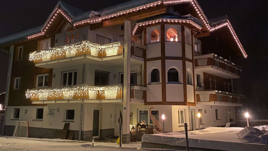 Mountain Stay With Balcony