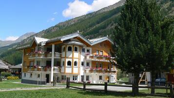 Apartment | Exterior