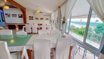 Free daily local cuisine breakfast