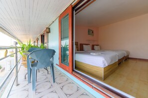 Free WiFi - KONGKHAMKOON HOTEL (Pak Khat)