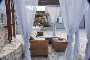 Terrace/patio - Plaka relaxing 3bedroom, IPS Pateo Villa (Plaka)