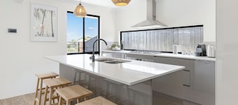 Luxury 4bedroom Dunsborough Retreat