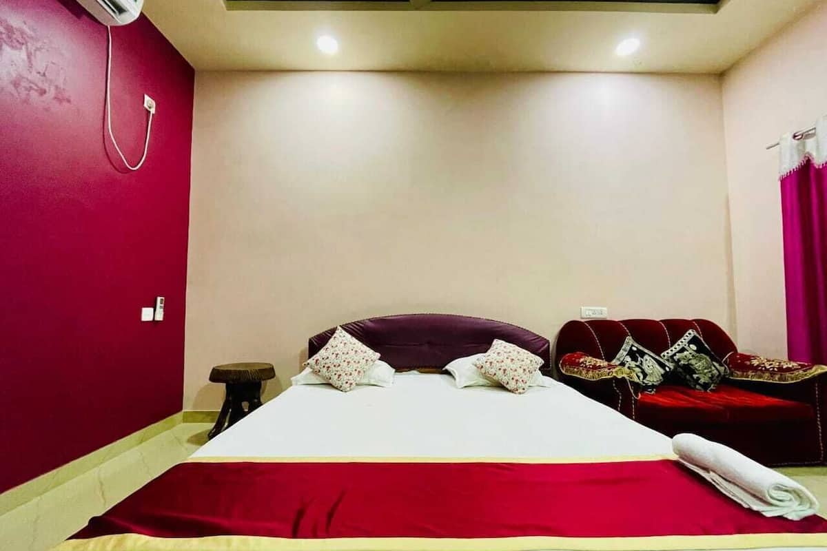Deluxe Room | Free WiFi