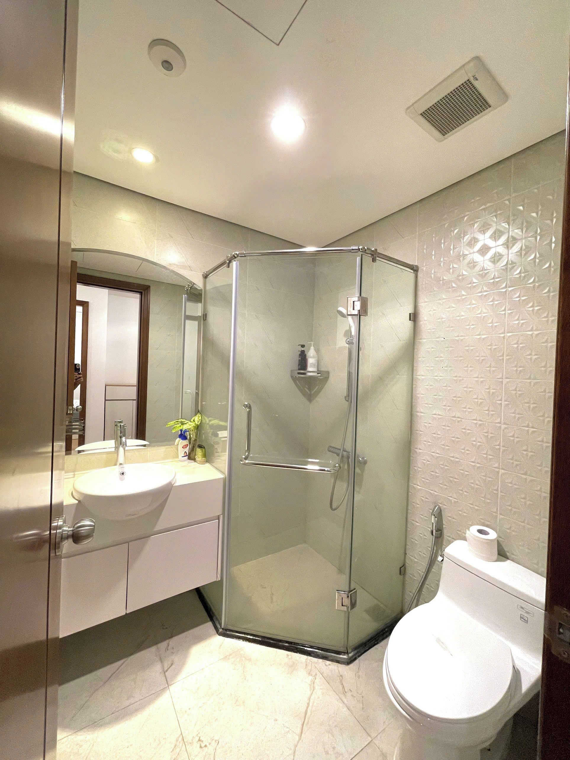 Appartement, 3 slaapkamers | Badkamer | Gratis toiletartikelen, een haardroger, pantoffels, handdoeken