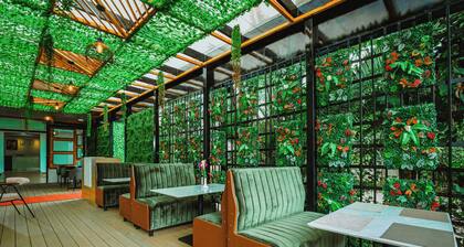 LONGVIEW LUXURY RESORT