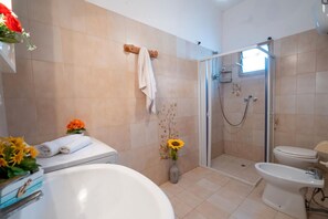 Dusche, Bidet