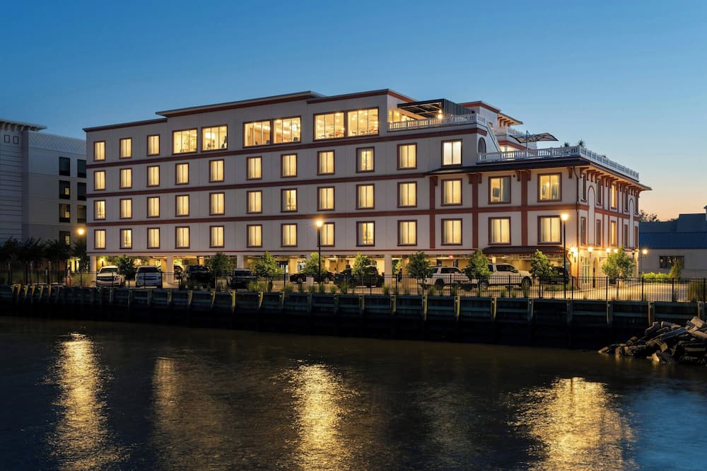 Hotel Amalga ST. Augustine Tribute Portfolio
