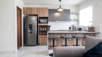 Comfort Apartment | Dapur peribadi | Cerek elektrik