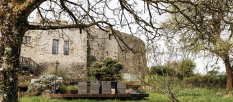 Le logis du vieux Donjon, 10 min from Puy du Fou