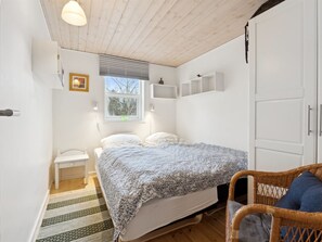 3 bedrooms, Internet