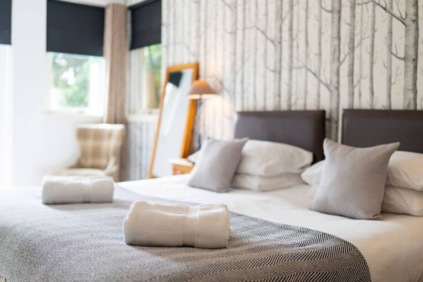 Desk, iron/ironing board, free WiFi, bed sheets