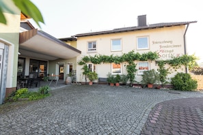 Exterior - Weingut & Gästehof Borst (Nordheim a. Main)
