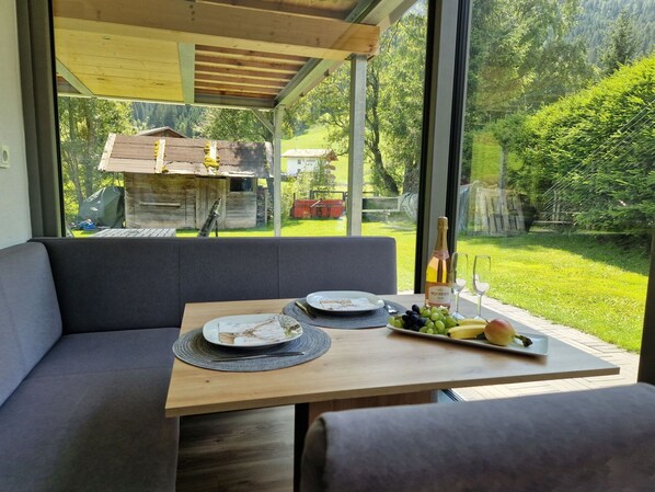Buiten dineren