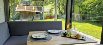 Cosy apartment for 4 people with WIFI, TV, terrace and parking
