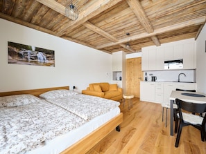 1 bedroom, free WiFi