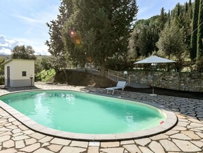 Pool - Stunning private villa with WIFI, private pool, TV, patio, pets allowed and panoramic view (Castel Del Piano)