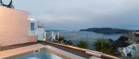 Superior Suite with Outdoor Hot Tub | Beach/ocean view