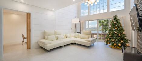 Basic-rum - 3 sovrum (whole house) | Exteriör