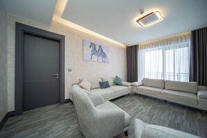 Junior Room | Living area