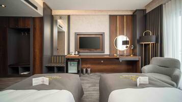 Deluxe Double or Twin Room, Balcony, Mountain View | Laptop workspace, free WiFi