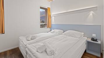 1 bedroom, free WiFi, bed sheets