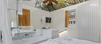 Romantic room in the heart of Sierre